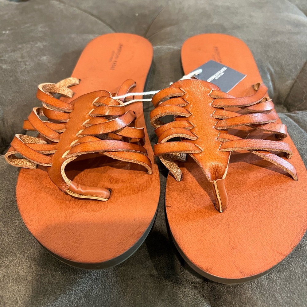 BNWT Size 8 Cognac American Eagle Sandals 🦅